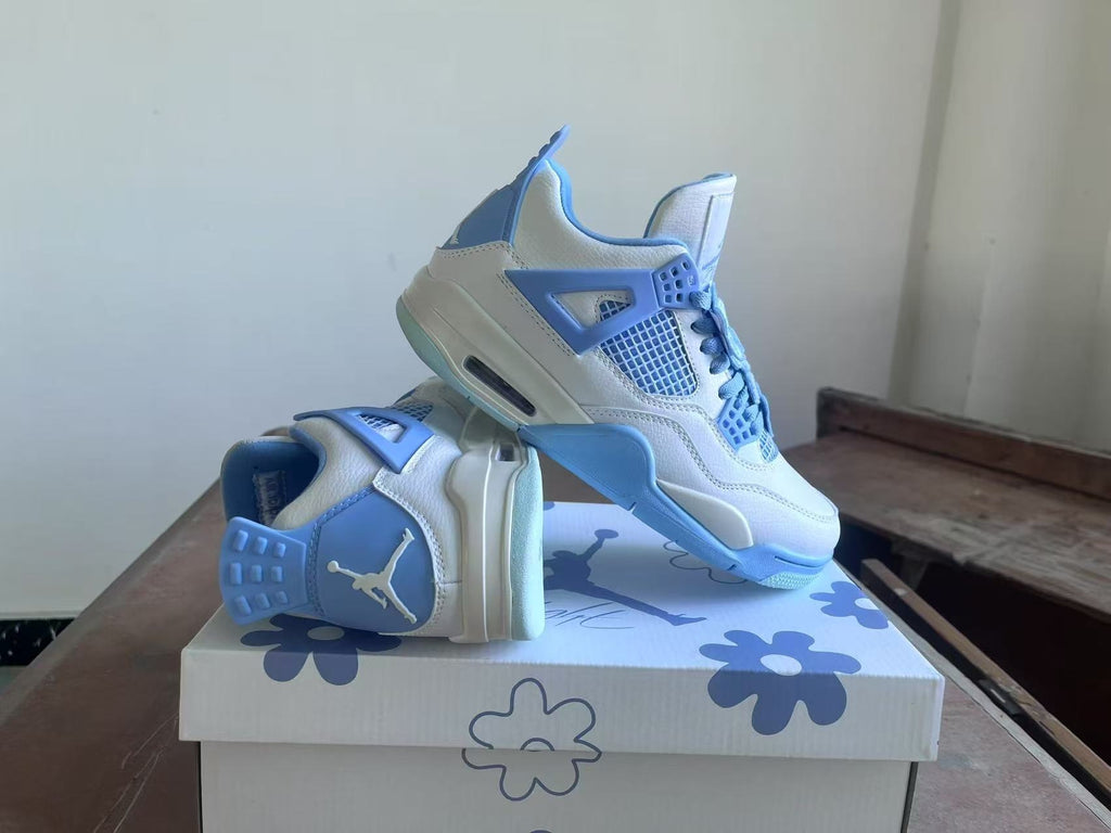 Women's Air Jordan 4 Retro 'Forget Me Not' - HV0823-100
