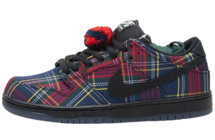 Nardwuar x Nike SB Dunk Low "Tartan"