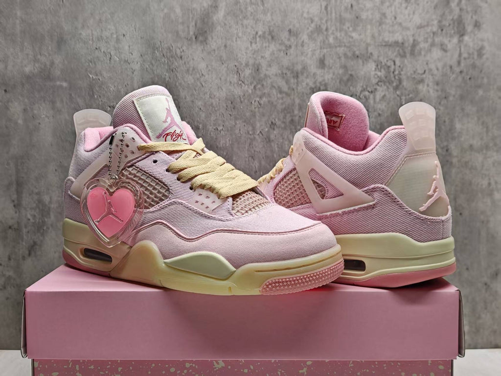 Air Jordan 4 Retro 'Pearl Pink and Iced Carmine'（Women's)