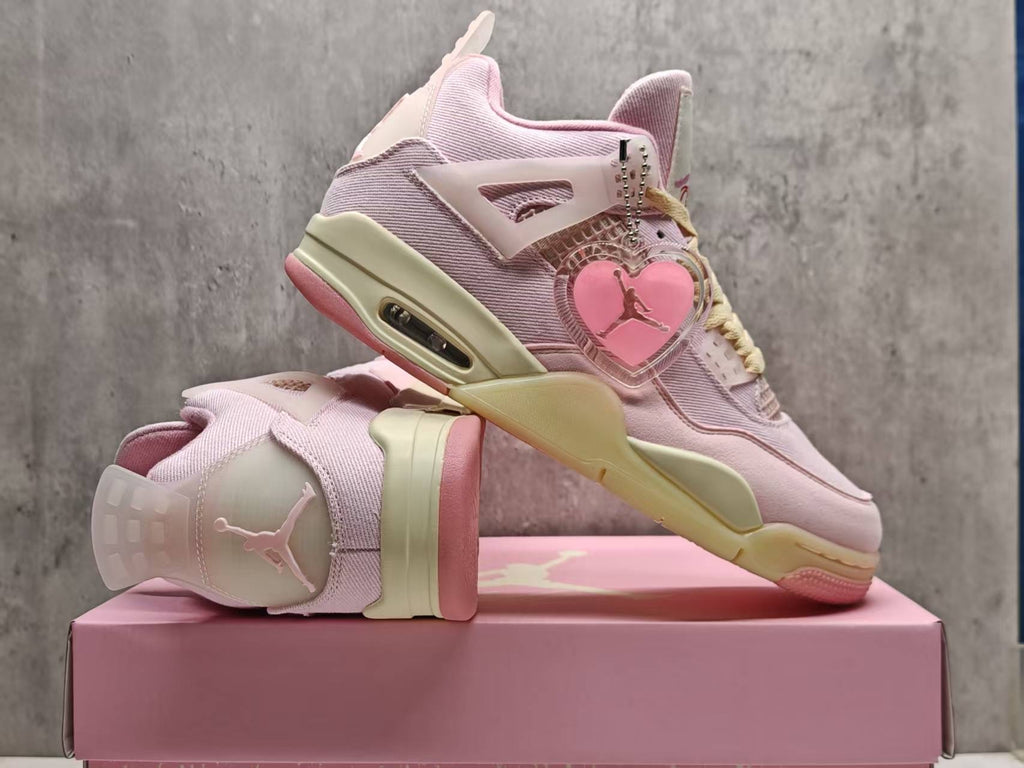 Air Jordan 4 Retro 'Pearl Pink and Iced Carmine'（Women's)