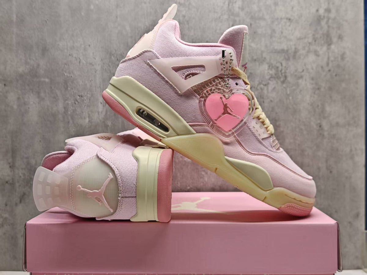 Air Jordan 4 Retro 'Pearl Pink and Iced Carmine'（Women's)