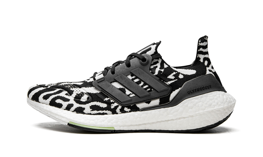 Ultraboost 22 "Zebra" GX6300
