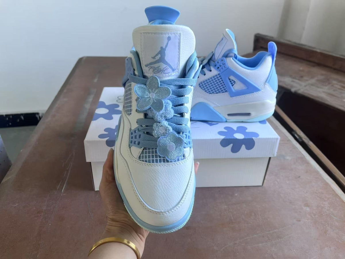 Women's Air Jordan 4 Retro 'Forget Me Not' - HV0823-100